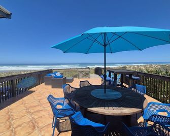 Glinks Gully 4x4/ Awd Beach House - Dargaville - Balcony