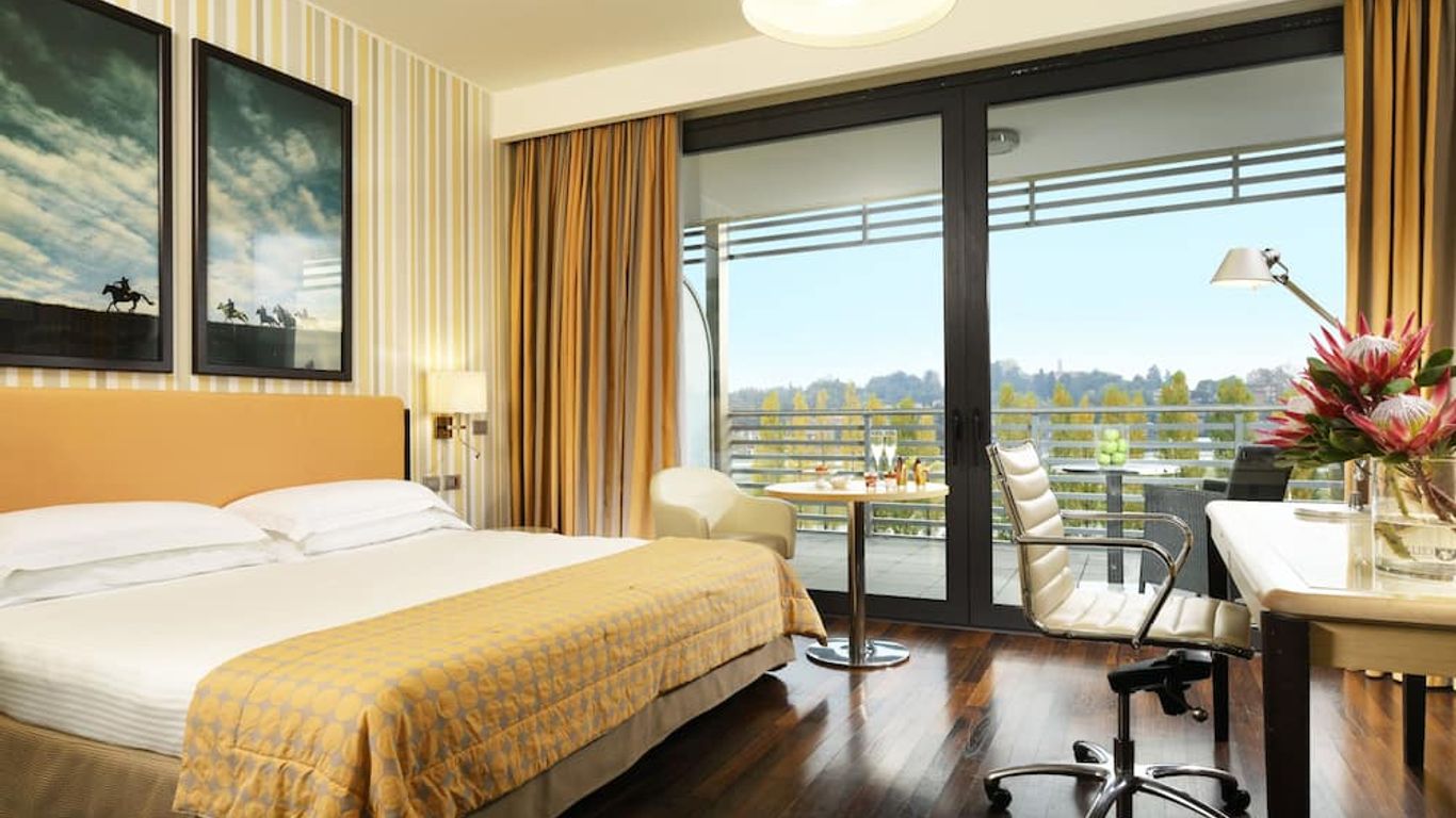 ウナ ホテル ヴァレーゼ