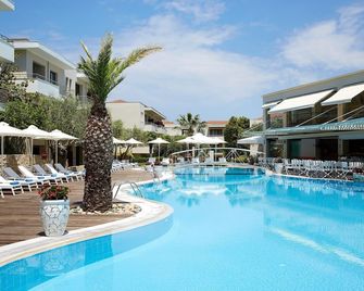 Renaissance Hanioti Resort - Afytos - Pool