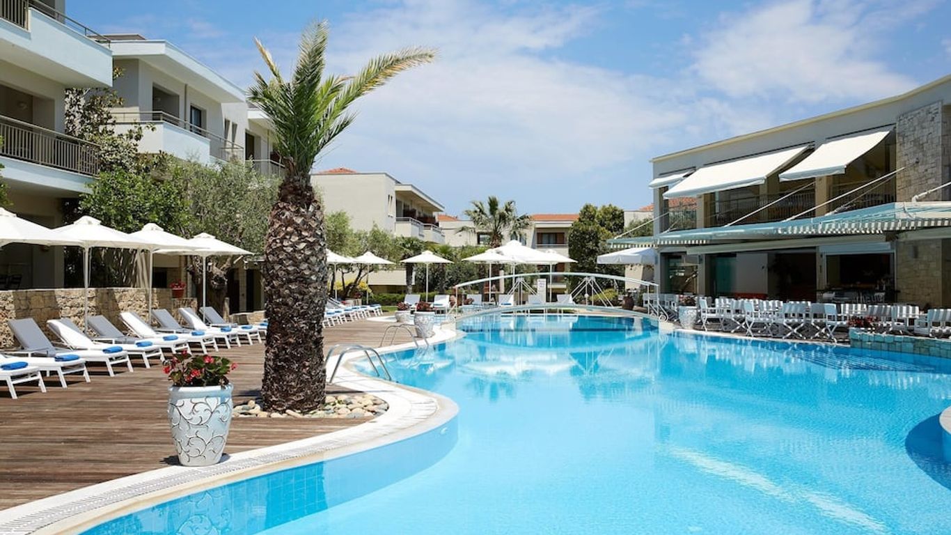 Renaissance Hanioti Resort