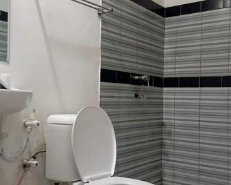 Habibah Syariah Hotel - Yakarta - Baño