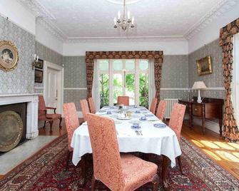 Hollybank House - Emsworth - Dining room