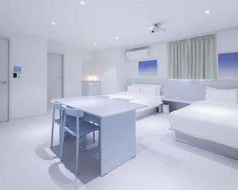 Aank Air Hotel Chuncheon Branch - Chuncheon - Slaapkamer