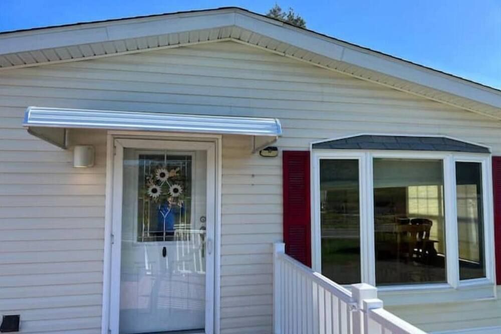 Family Home for 1-7 guests