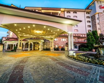 Helena Sands - Argentario - Bâtiment