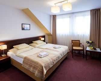Hotel Petr - Praga - Habitación