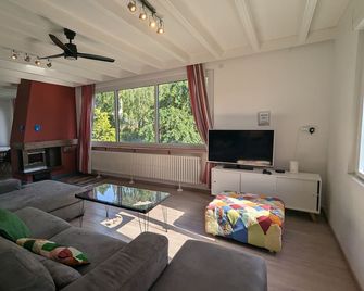 Gites Chemin des Vignerons - Metz - Huiskamer