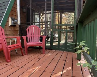 Cabin near Wisconsin Dells - Oxford - Patio