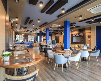 Novotel Koh Si Chang - Chonburi - Restaurant