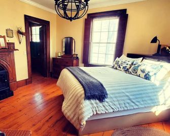 Fisherman's Daughter B&B - Mahone Bay - Ložnice
