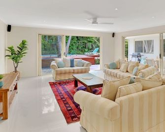 Tropical Oasis - Marcus Beach - Sala de estar