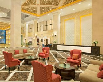 DoubleTree by Hilton Hotel Dhahran - Al Khobar - Lobby