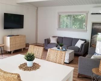 South Beach Bungalow - Point Roberts - Living room