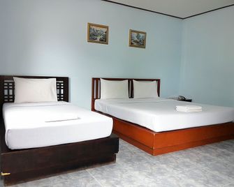 Fahproundfon Hotel - Nakhon Ratchasima - Bedroom