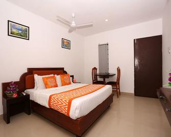 OYO 9417 Seaside Residency - Alappuzha - Bedroom