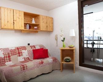 Residence Azureva Les Menuires - Les Ménuires - Obývací pokoj