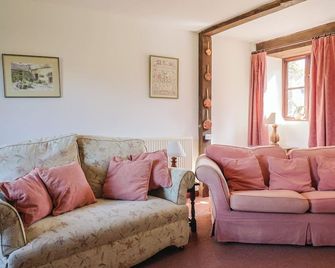 Vine Cottage - Axminster - Living room