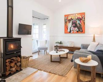 Peppertree Farm Mudgee - Mudgee - Living room