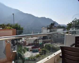 Tapasthali by Meera Hotels - Rishikesh - Balcone
