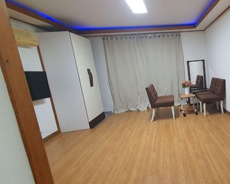 태안(안면도) 바다숲펜션 - 안면도 - 복도