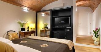 Graziella Patio Hotel - Arezzo - Phòng ngủ
