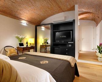 Graziella Patio Hotel - ארצו - חדר שינה