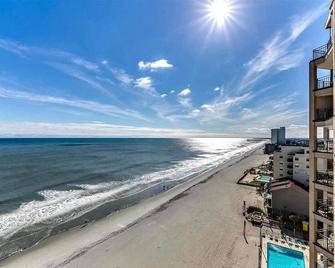 Gorgeous Oceanfront Condo - Murrells Inlet - Beach