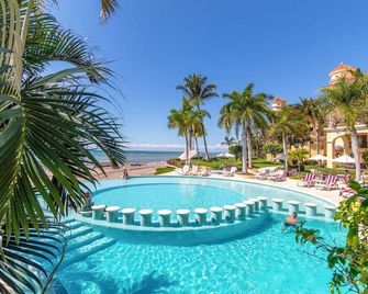 Condo Bay-Bgm By Trvl2hm - פוארטו ויארטה - בריכה