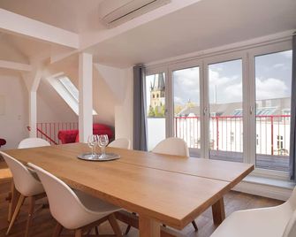 Victoria Altstadt Boardinghouse - Düsseldorf - Comedor