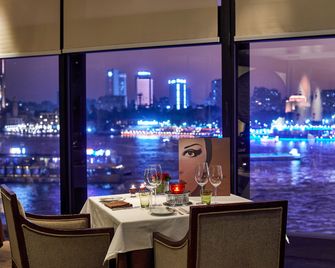Intercontinental Hotels Cairo Semiramis By IHG - Kairo - Restaurant