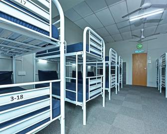 Spot On 90449 Bed Station Guest House Dormitory - Tanah Rata - Спальня
