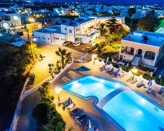 Hotel Lodos - Karterados