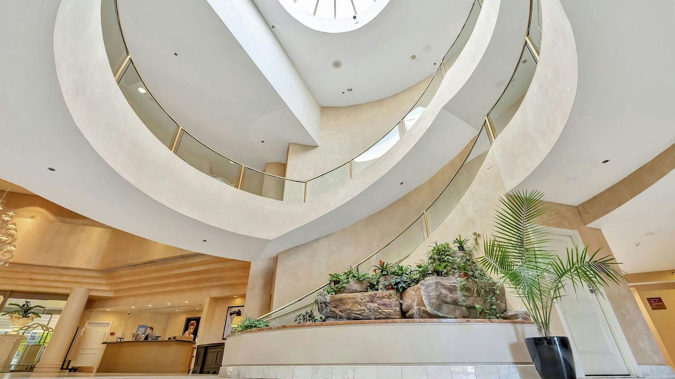 Indian Wells Resort Hotel