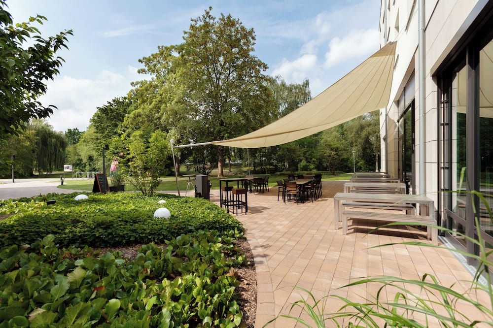 Steigenberger Parkhotel Braunschweig - בראונשווייג - פטיו