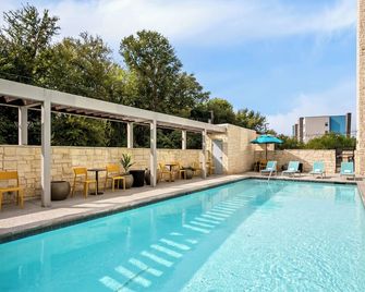 Home2 Suites by Hilton Fort Worth Northlake - Roanoke - Piscina