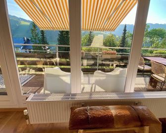 Fijn Appartement met Fantastisch Uitzicht - Willingen - Balcon