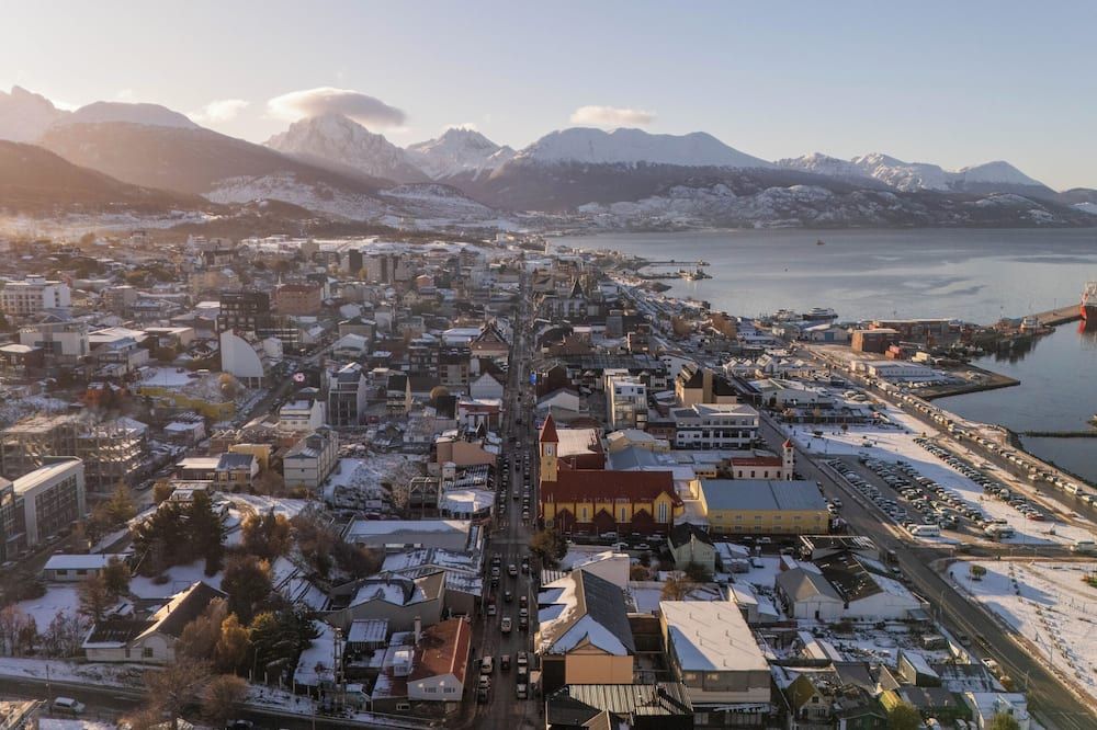 Hotel Cap Polonio - Ushuaia - Outdoors view