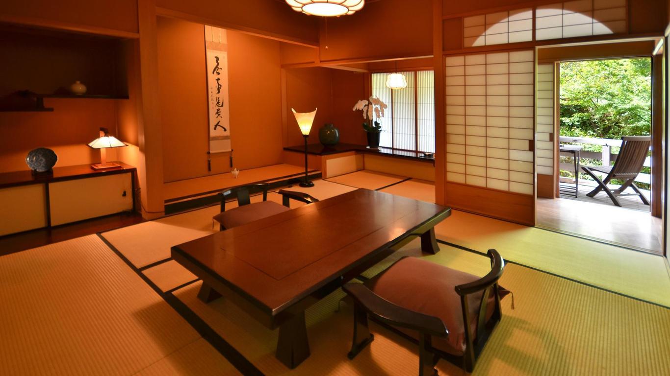 Kaiseki Yado Ogiya