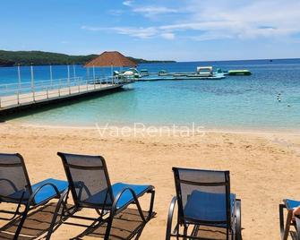Free Beach&Pool Access -Vaes Luxury Escape - Discovery Bay - Beach