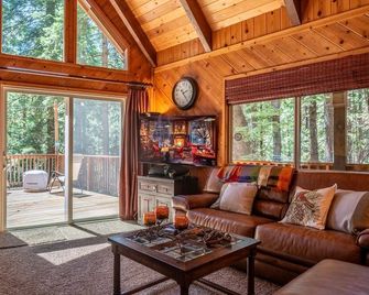 Sukoon Retreat - Ev Charging Available - Dorrington - Sala de estar