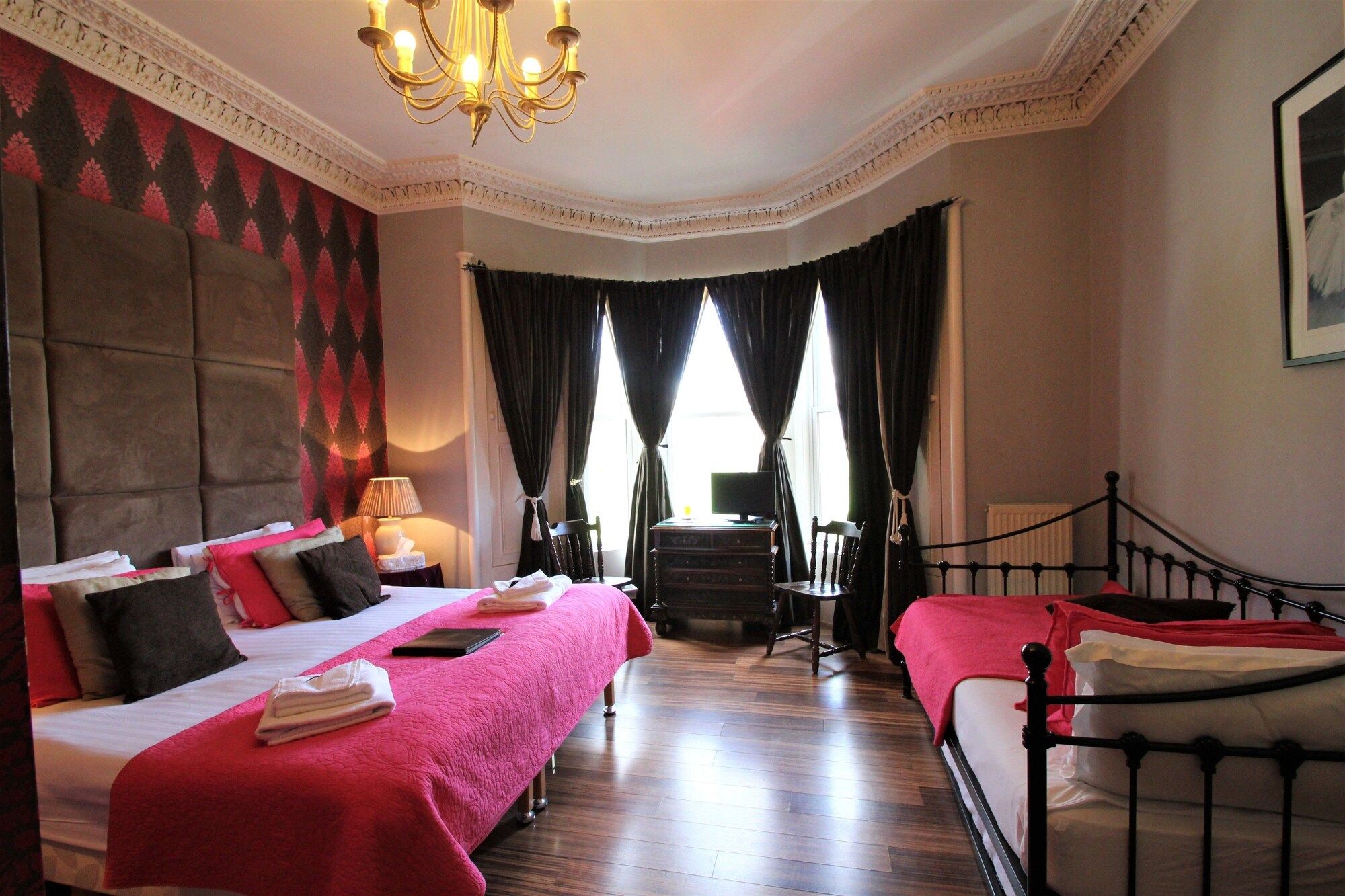 Sandaig Guest House - Edinburgh - Sovrum