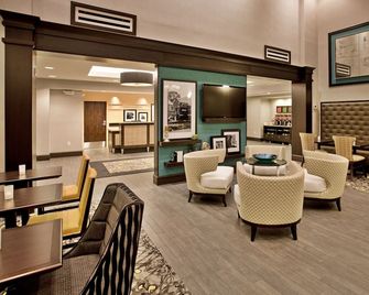 Hampton Inn & Suites Columbia South - Columbia - Oleskelutila