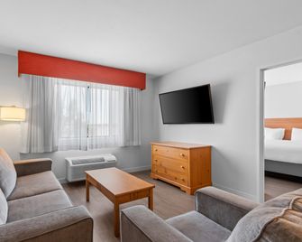 Red Lion Inn & Suites Goodyear - West Phoenix - Goodyear - Ložnice