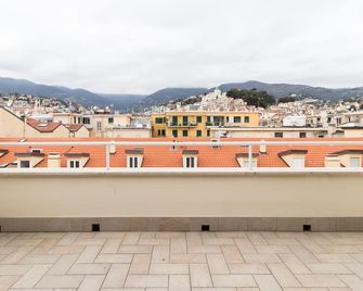 Italianway - Roma 70 - Sanremo - Balcón