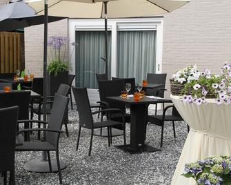 Hotel De Korenbeurs-Willem4 - Kortgene - Patio