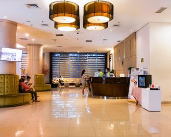 Primebiz Cikarang - Bekasi - Vastaanotto