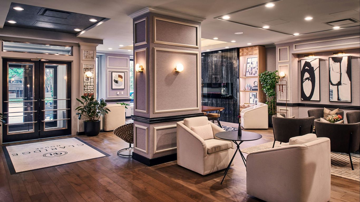 Claridge House Chicago, Tapestry Collection by Hilton