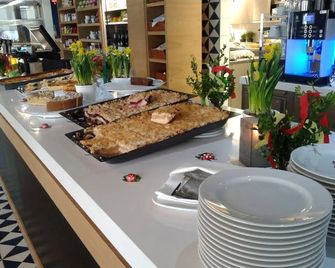 Claudius Hotel - Bochum - Buffet