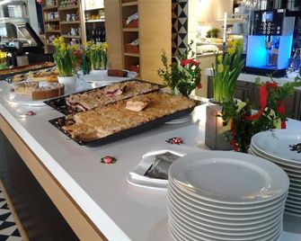 Claudius Hotel - Bochum - Buffet