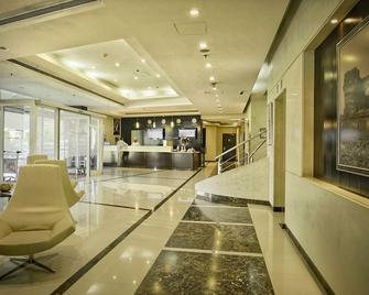 ibis Muscat - מוסקט - לובי